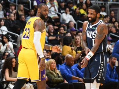 江南体育-NBA季前赛战绩出炉，湖人、勇士表现抢眼